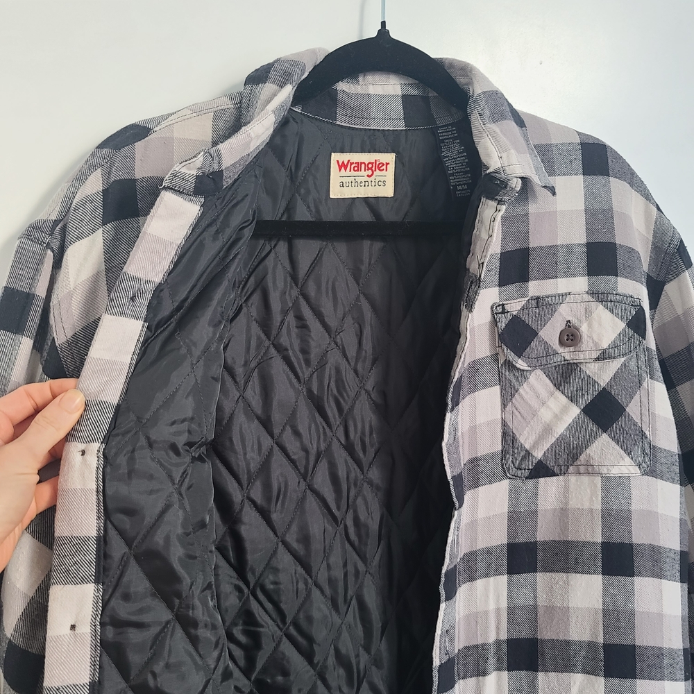 Wrangler Men's Jacket - Picture 2 of 4